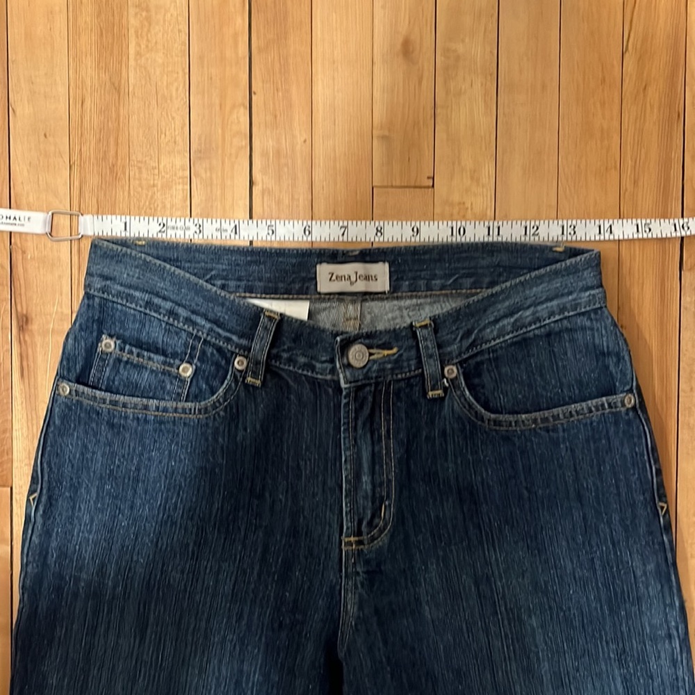 Zena Jeans - Picture 7 of 12